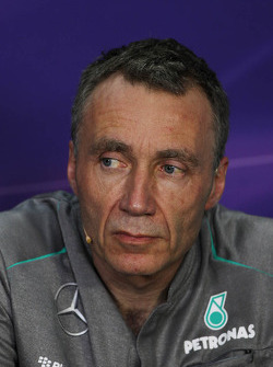Bob Bell, Mercedes AMG F1 Technical Director bij de FIA-persconferentie