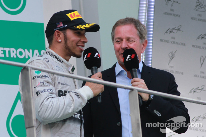 2013: Hamilton'ın Mercedes'le ilk podyumu