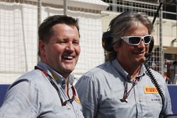 Paul Hembery, Pirelli Motorsport Director en la parrilla
