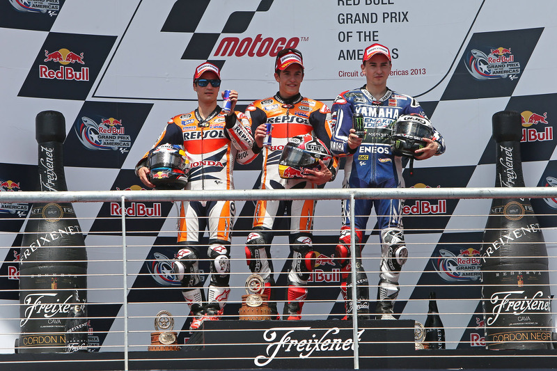 Podium: Sieger Marc Marquez mit Dani Pedrosa und Jorge Lorenzo