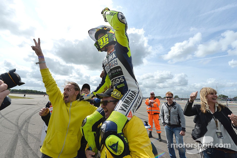 Race winner Valentino Rossi, Yamaha Factory Racing