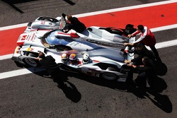 Tom Kristensen, Loic Duval, Allan McNish, Audi Sport Team Joest, Audi R18 e-tron quattro