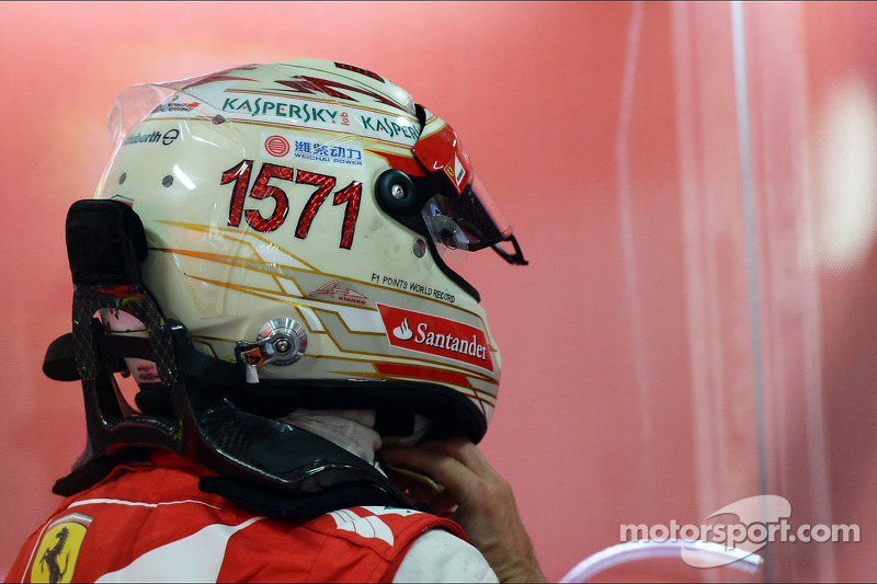 Casco de Fernando Alonso en 2013 (India)
