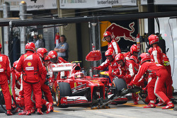 Felipe Massa, Ferrari F138 pitstop