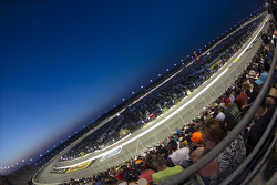 Darlington atmosphere