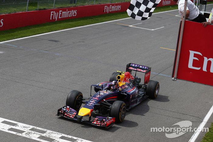 Victoria de Daniel Ricciardo, Red Bull Racing  08, en el GP de Canadá 2014