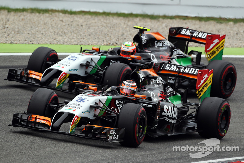 Nico Hulkenberg, Sahara Force India F1 VJM07 leads team mate Sergio Perez, Sahara Force India F1 VJM