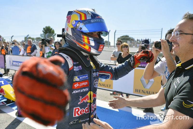 Carlos Sainz Jr: 1.233 gün
