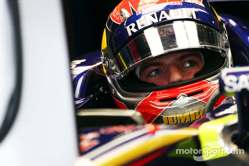 Max Verstappen, Scuderia Toro Rosso STR9 piloto de prueba
