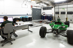 Tour de la fábrica de Caterham F1 en Leafield