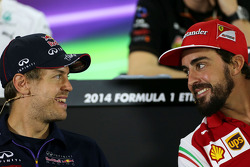 Sebastian Vettel, Red Bull Racing et Fernando Alonso, Scuderia Ferrari