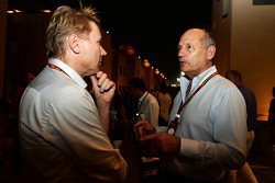 Mika Häkkinen avec Ron Dennis