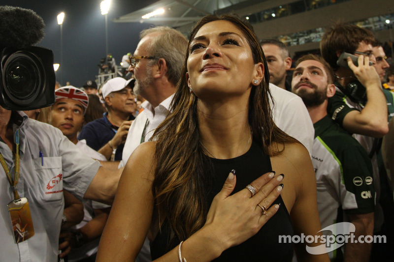 Nicole Scherzinger, cantora, namorada de Lewis Hamilton, Mercedes AMG F1, comemora em parque fechado