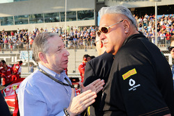 Jean Todt avec Vijay Mallya sur la grille