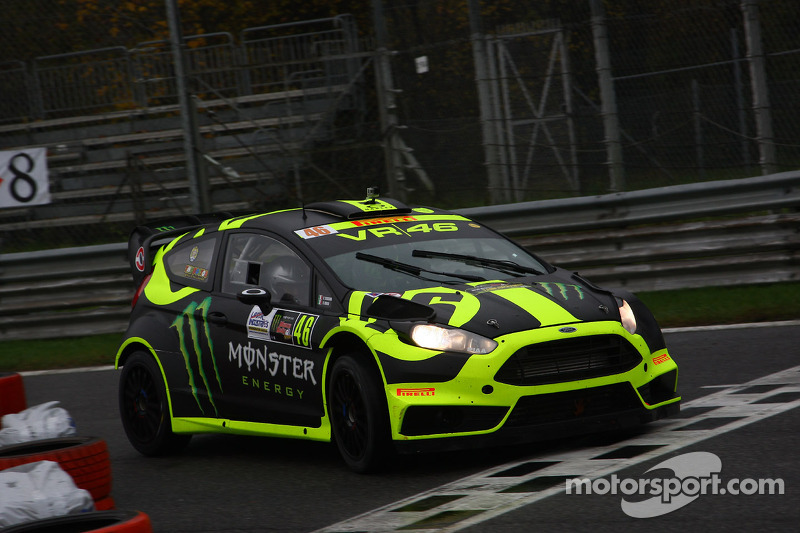 Валентино Россі та Карло Кассіна, Ford Fiesta WRC