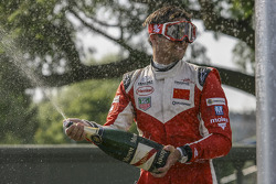 tercer lugar Nelson Piquet Jr., Chena Racing
