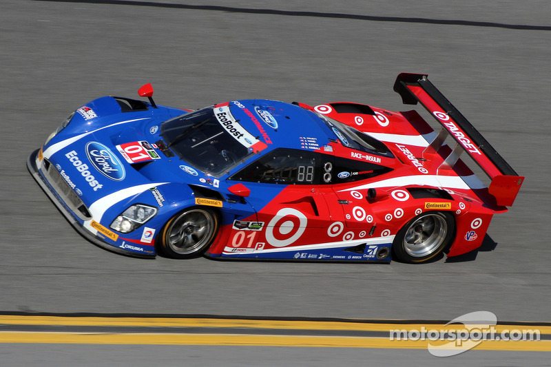 #01 Chip Ganassi, Ford/Riley: Scott Pruett, Joey Hand, Charlie Kimball, Sage Karam