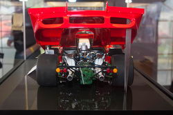 Amazing 1:8 modelo a escala de Amalgam del Ferrari 512S