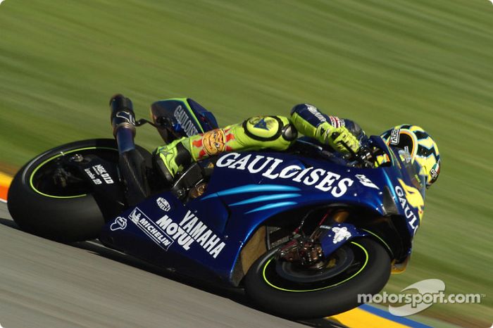 2004 - Yamaha (MotoGP)