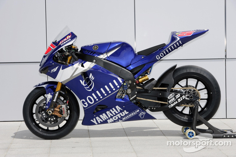 Sesión de fotos de Gauloises Yamaha equipo: Yahama YZR M1