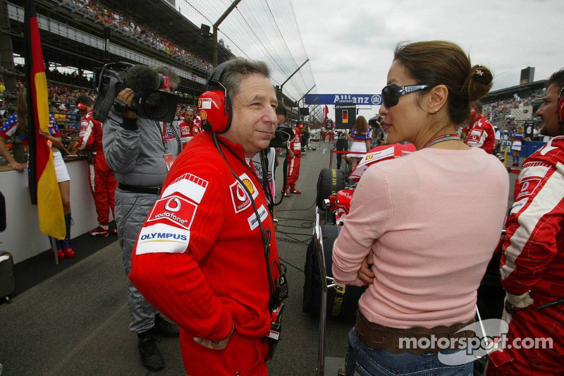 Jean Todt and girlfriend Michelle Yeoh on the starting grid