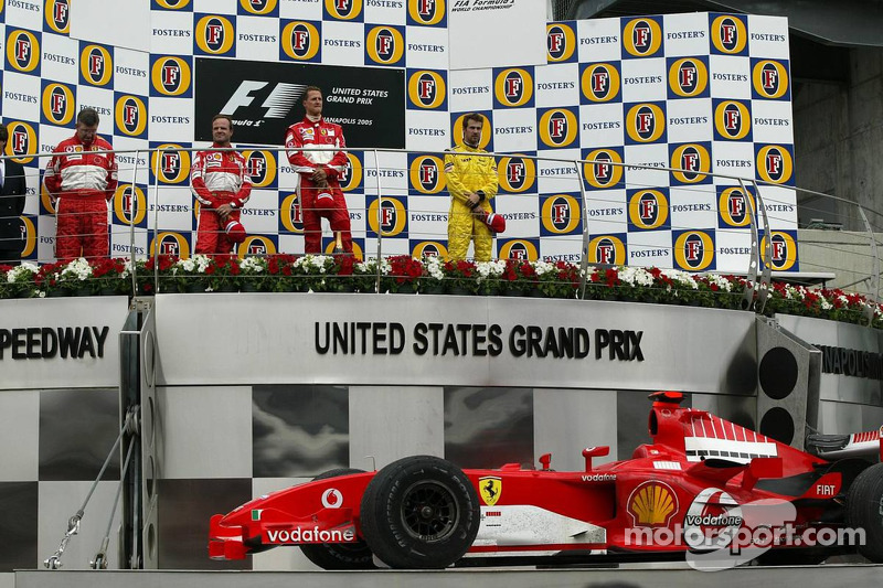 Podium: 1. Schumacher, 2. Barrichello, 3. Monteiro