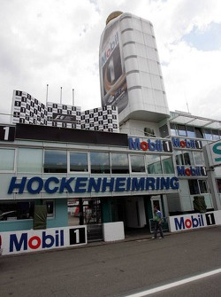 Вежа Mobil в Хоккенхаймі