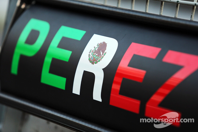 Uma placa de pit do Sergio Perez, Sahara Force India F1