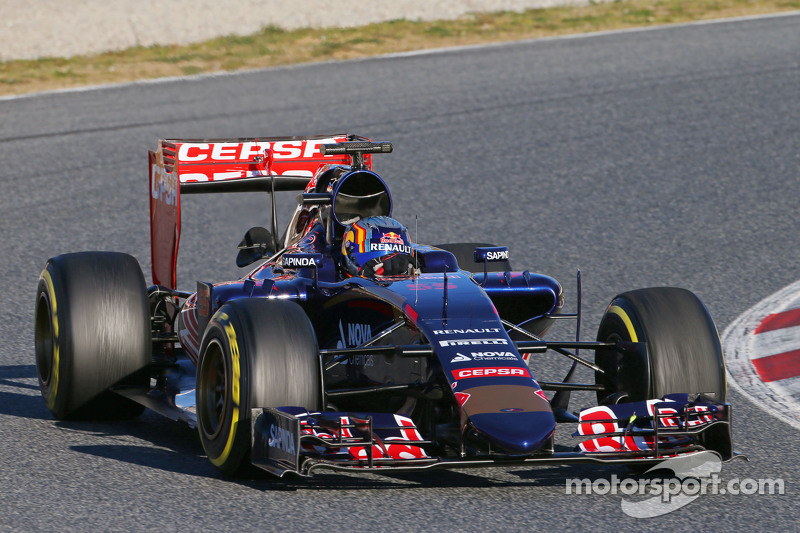 Carlos Sainz Jr, Scuderia Toro Rosso STR10