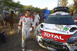 Kris Meeke et Paul Nagle, Citroën DS3 WRC, Citroën World Rally Team : changement de pneus