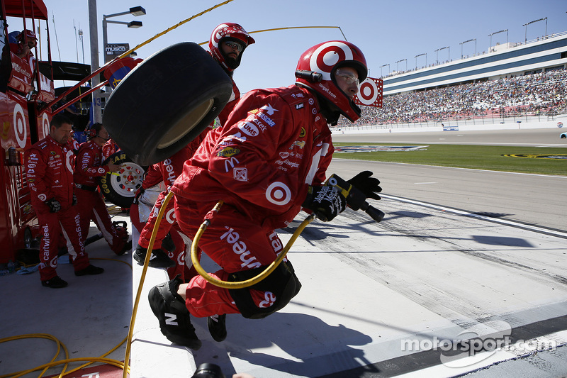 Boxenstopp eines NASCAR-Teams