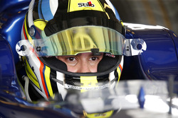 Julian Leal, Carlin