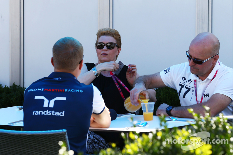 Valtteri Bottas, Williams with his parents.