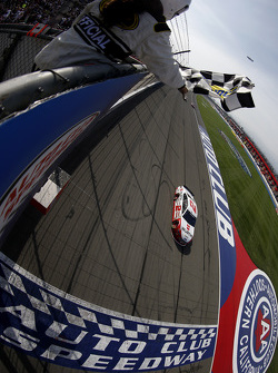 Brad Keselowski, Team Penske Ford takes the win