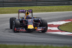 Daniil Kvyat, Red Bull Racing RB11
