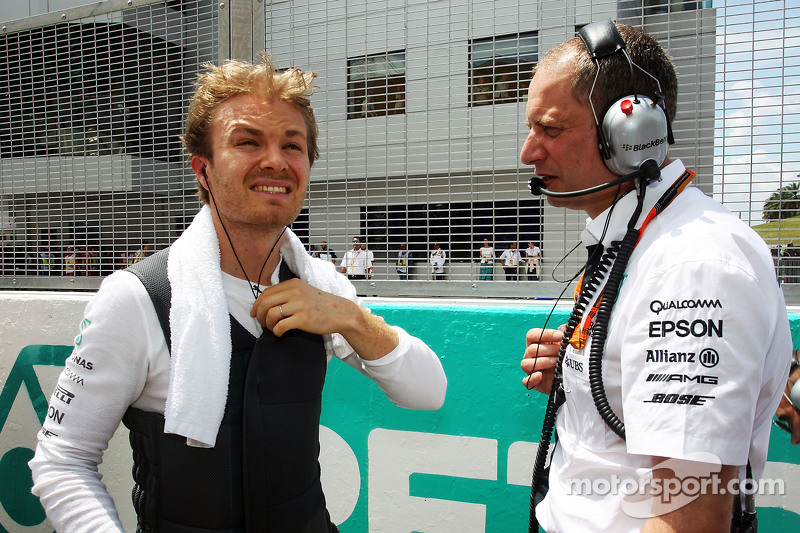 Nico Rosberg, Mercedes AMG F1 en la parrilla