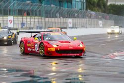 #61 R. Ferri Motorsport，法拉利458 GT3 Italia: Olivier Beretta