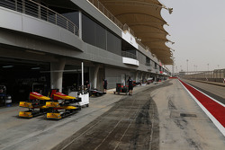 Arena en el pit lane