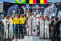 Podium: Los ganadores de la carrera, Stéphane Richelmi, Stéphane Ortelli, Belgian Audi Club Team WRT, segundo lugar Maxime Martin, Dirk Müller, BMW Sports Trophy Team Brasil, tercer lugar Enzo Ide, Christopher Mies, Belgian Audi Club Team WRT