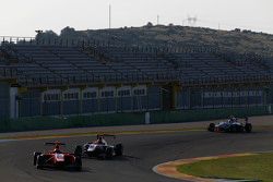 Aleksander Bosak, Arden International and Esteban Ocon, ART Grand Prix y Matthew Parry, Koiranen GP