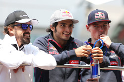 Фернандо Алонсо, McLaren Honda, Карлос Сайнс мл., Scuderia Toro Rosso и Макс Ферстаппен, Scuderia To
