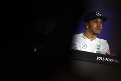Lewis Hamilton Mercedes AMG F1, en la conferencia de prensa de FIA