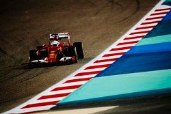 Sebastian Vettel, Ferrari S15-T