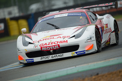 #9 Sport Garage Ferrari 458 Italia : Maxime Pialat, Nicolas Tardiff, Soheil Ayari