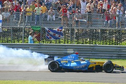 Fernando Alonso abandonne sur ennui moteur
