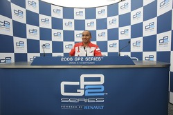 Conférence de presse : le champion GP2 Lewis Hamilton