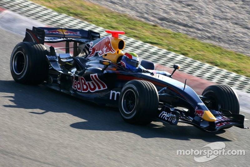 Mark Webber dans la nouvelle Red Bull Racing RB3