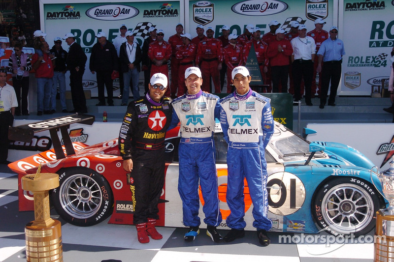 DP podio ganadores Scott Pruett, Juan Pablo Montoya, Salvador Duran