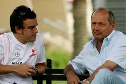 Fernando Alonso, McLaren Mercedes y Ron Dennis, McLaren, Director del equipo, Presidente
