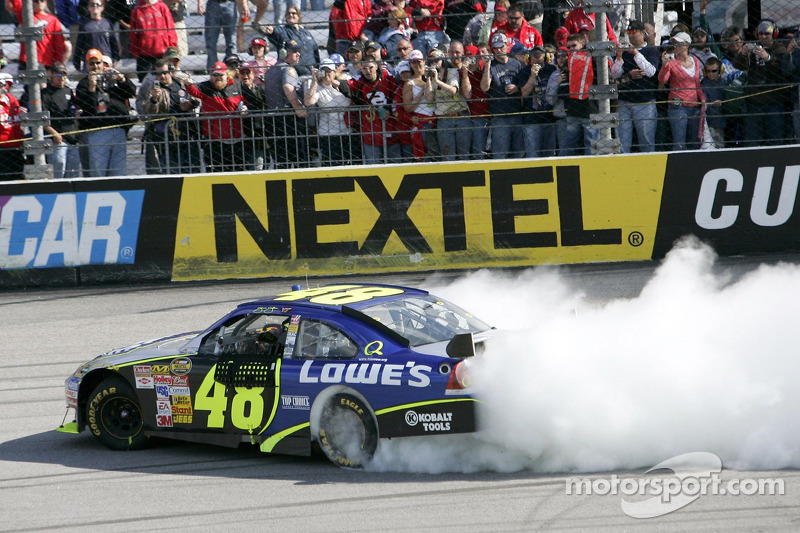 2007, Richmond 1: Jimmie Johnson (Hendrick-Chevrolet)